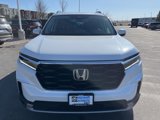 New 2025 Honda Pilot Touring image 3