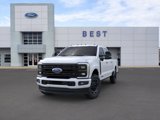 New 2025 Ford F350 Platinum w/ FX4 Off-Road Package image 2