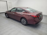 Used 2023 Nissan Altima 2.5 SV image 3