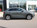 Used 2025 Audi Q3 2.0T Premium image 2