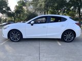 Used 2018 MAZDA MAZDA3 Touring image 4