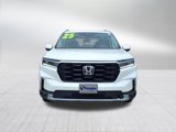 New 2025 Honda Pilot Touring image 3