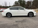 Used 2017 Honda Accord EX image 6