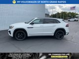 New 2026 Volkswagen Atlas Cross Sport SEL R-Line image 2