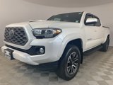 Used 2022 Toyota Tacoma TRD Sport image 3