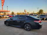 Used 2020 Toyota Camry SE image 6