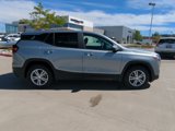 Used 2024 GMC Terrain SLE image 4