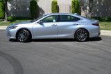 New 2025 Lexus ES 300h w/ Premium Package image 3