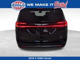 New 2025 Chrysler Pacifica Select image 4