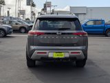 New 2025 Nissan Pathfinder SL w/ SL Premium Package image 6