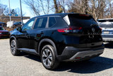 Used 2023 Nissan Rogue SV image 4