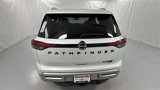 New 2025 Nissan Pathfinder Platinum image 4