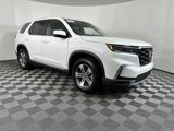 New 2025 Honda Pilot EX-L image 2