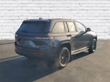 New 2025 Jeep Grand Cherokee Altitude image 2