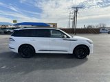 New 2025 Lincoln Aviator Reserve w/ Luxury Package image 2