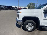 Used 2024 Chevrolet Silverado 2500 LT w/ Convenience Package image 4