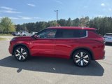 New 2025 Mitsubishi Outlander SEL image 2