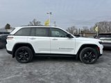 New 2025 Jeep Grand Cherokee Altitude image 5