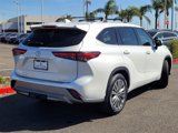 Used 2022 Toyota Highlander Platinum image 4