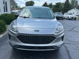 Used 2022 Ford Escape SE w/ Convenience Package image 2