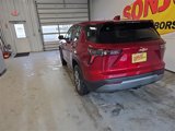 New 2025 Chevrolet Equinox LT image 2