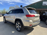 Used 2015 Jeep Grand Cherokee Limited w/ Luxury Group II image 2