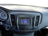 Used 2016 Chrysler 200 Limited image 4