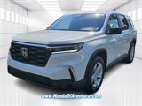 Certified 2023 Honda Pilot LX image 4