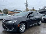 Used 2019 Chrysler Pacifica Touring-L image 2