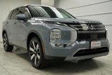 New 2025 Mitsubishi Outlander SE image 2