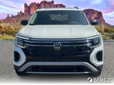 New 2025 Volkswagen Atlas Peak Edition SE image 5