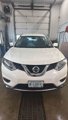 Used 2016 Nissan Rogue SV image 3