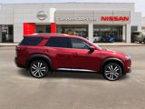 New 2025 Nissan Pathfinder Platinum image 2