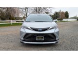 Used 2023 Toyota Sienna XLE image 2