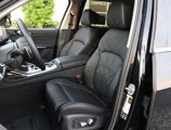 Used 2025 BMW X7 xDrive40i image 2