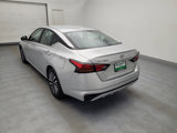 Used 2023 Nissan Altima 2.5 SV image 5