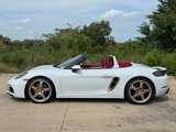 Used 2022 Porsche 718 Boxster image 2