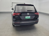 Used 2021 Volkswagen Tiguan SE w/ Panoramic Sunroof Package image 6