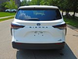 Used 2024 Toyota Sienna LE image 6