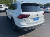 Certified 2024 Volkswagen Tiguan SE w/ Panoramic Sunroof Package image 5