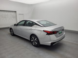 Used 2022 Nissan Altima 2.5 SV image 3