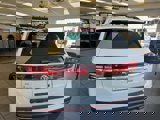 New 2025 Volkswagen Atlas SE image 4