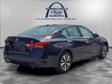 Used 2019 Nissan Altima 2.5 SV image 2