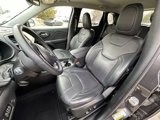 Used 2019 Jeep Cherokee Limited w/ Luxury Group image 3