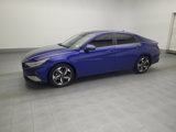 Used 2022 Hyundai Elantra Limited image 2