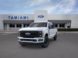 New 2025 Ford F350 4x4 Crew Cab Super Duty image 2