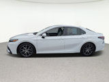 Used 2023 Toyota Camry SE image 2