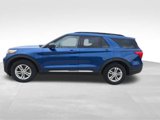 Used 2022 Ford Explorer XLT w/ Equipment Group 202A image 3