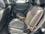 Used 2020 GMC Acadia SLT w/ Driver Alert Package II image 6