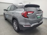 Used 2023 GMC Terrain SLT image 5